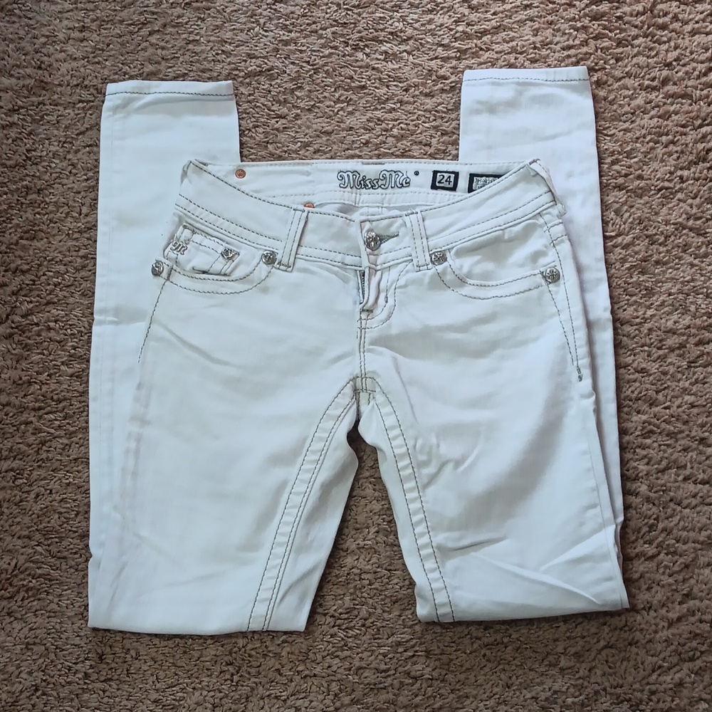 Miss Me skinny/stretch jeans size24 inseam 32 rise 7